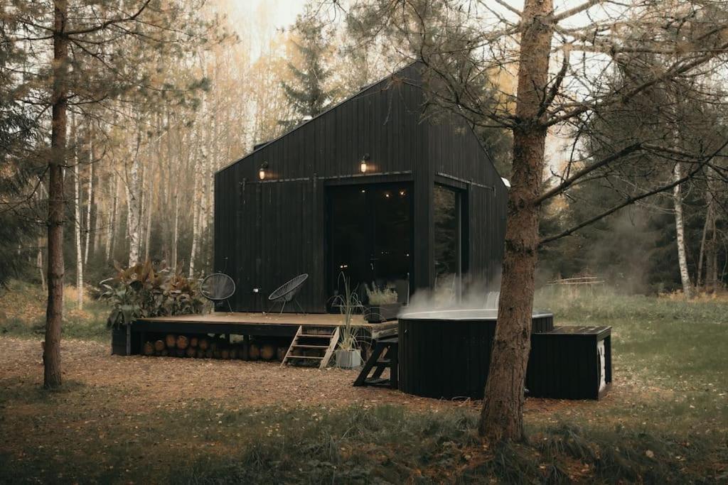 Briežu Stacija Off Grid Cabin, Līgatne