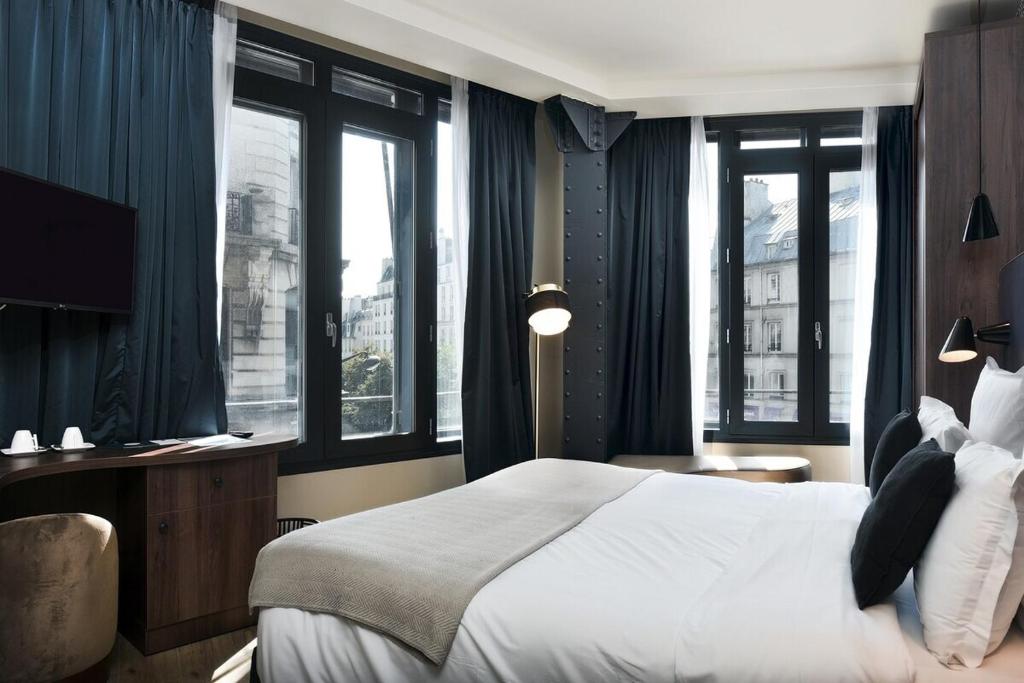 Paris CasaO room