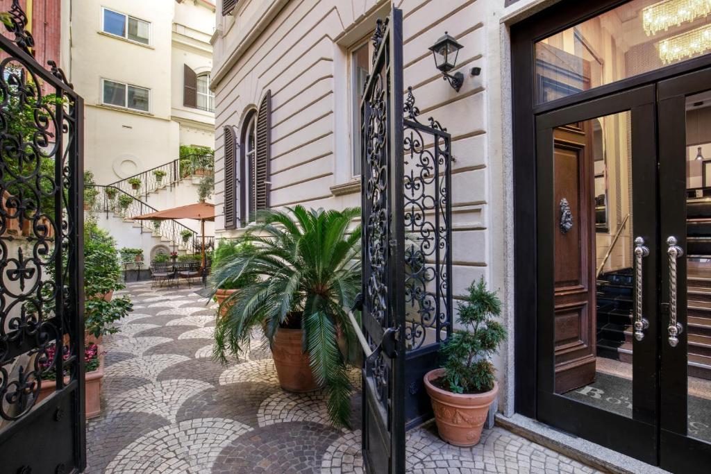 Hotel Royal Court - 1