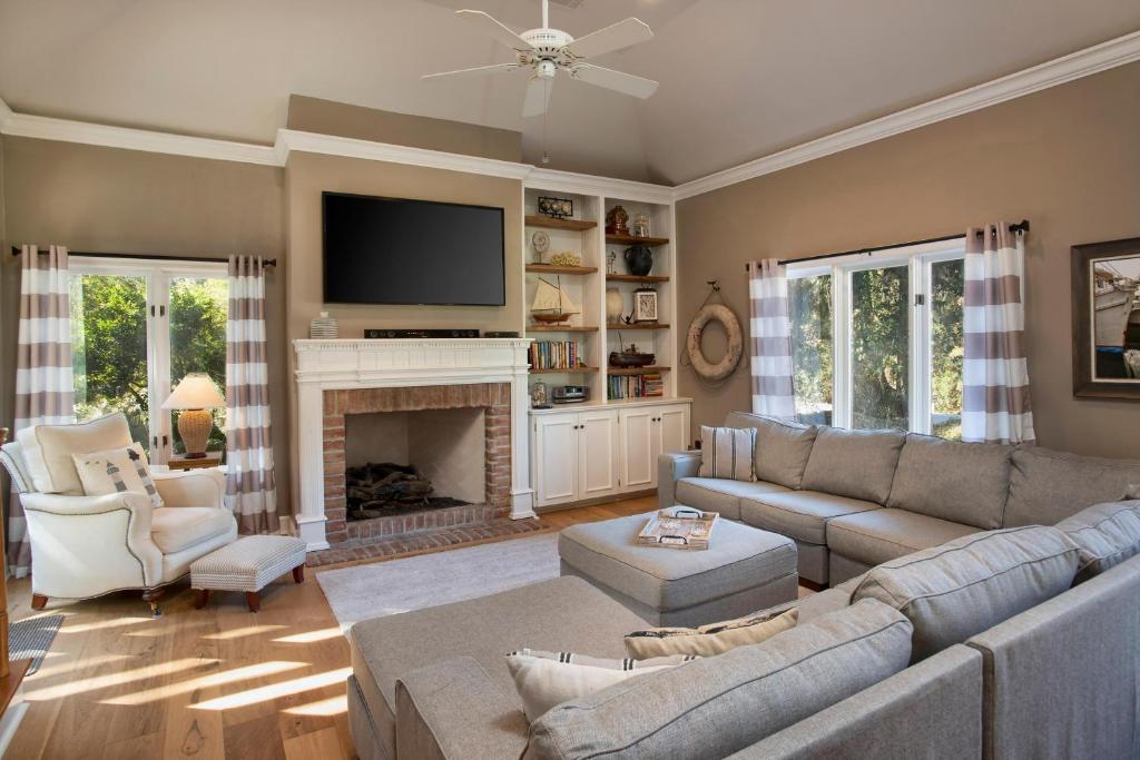 2 Tupelo Drive, Hilton Head Island