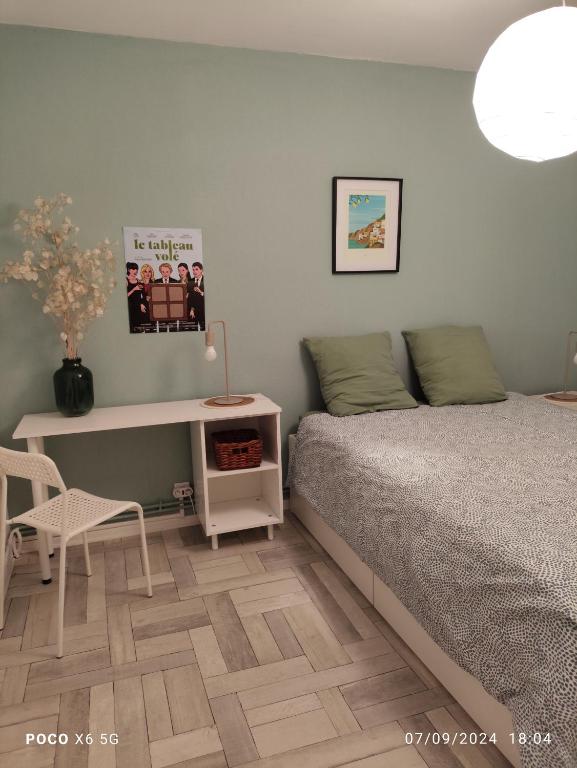 Maison Médicis - T5 Spacieuse et Calme en Ville - Emplacement Idéal - 5