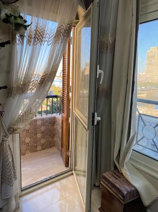 Nile view - sophisticated and modern finishing, Káhira