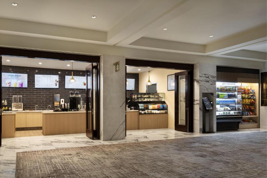 Bar/lounge