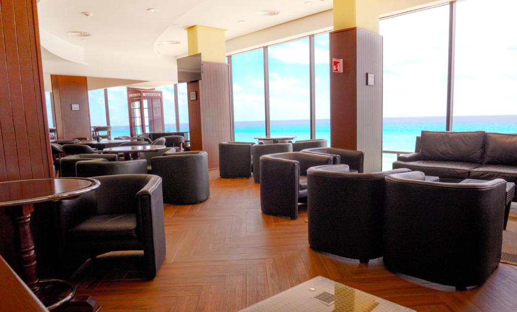 Pub/Lounge