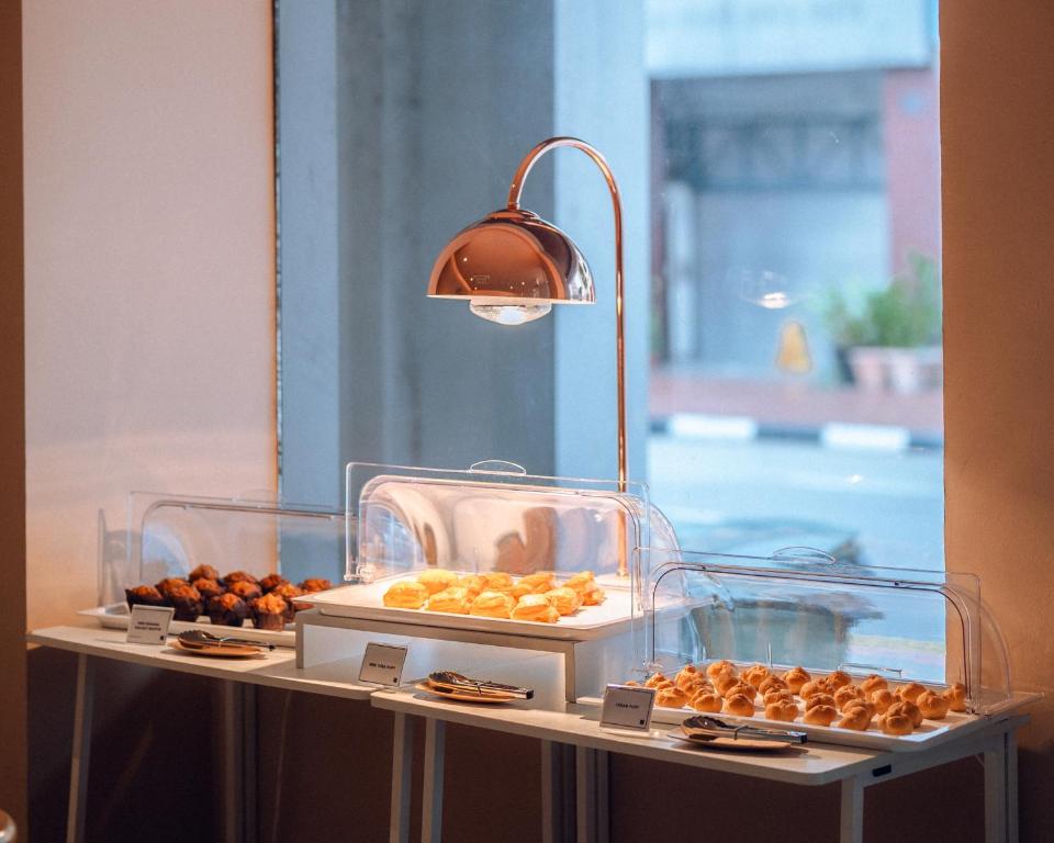 キン カプセル HER スペース 【女性専用】 (KINN Capsule: HER Space (Female Only))