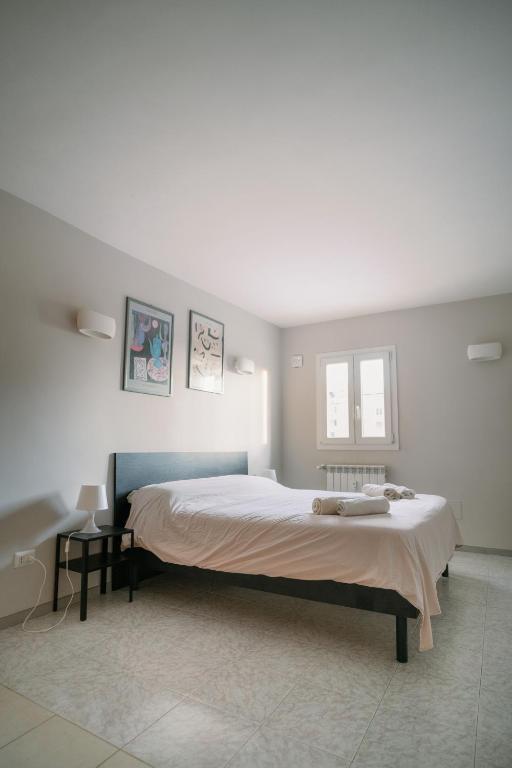 Romantic apartment [Metro A Ponte Lungo] - 2