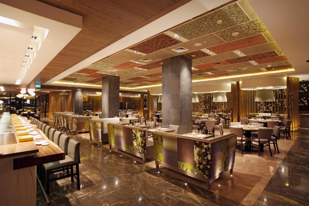 Restaurant, City of Dreams - NUWA in Manila