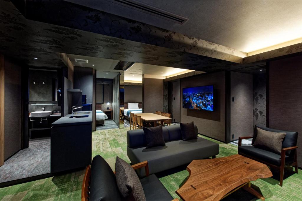 Comforts81 DOTONBORI