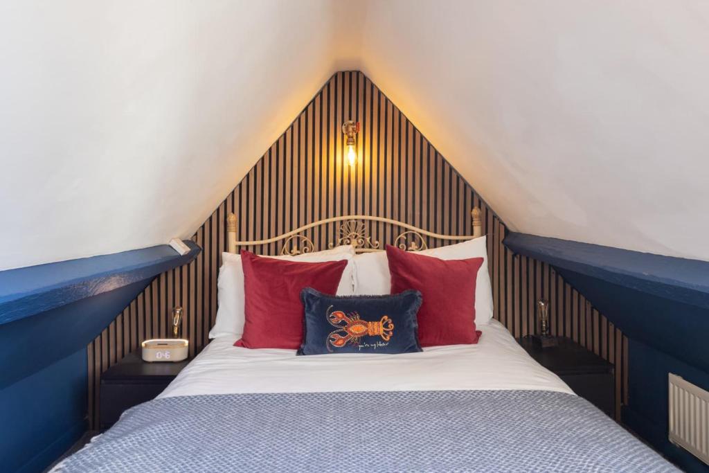 Host & Stay - Candyfloss Cottage, Whitby