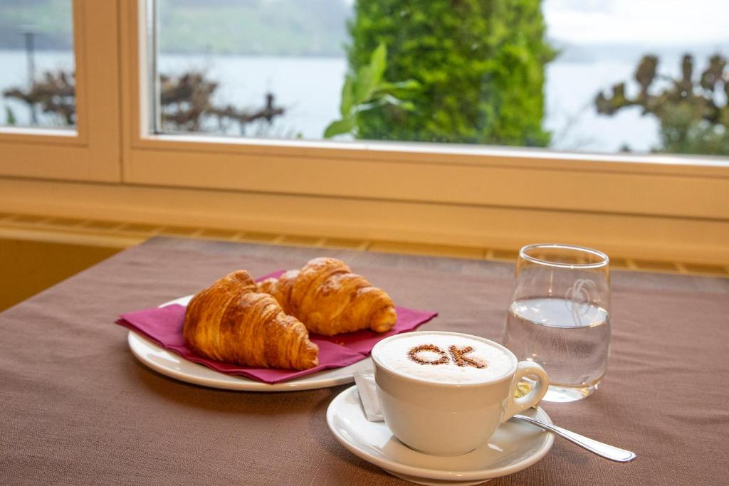 อาหารและเครื่องดื่ม