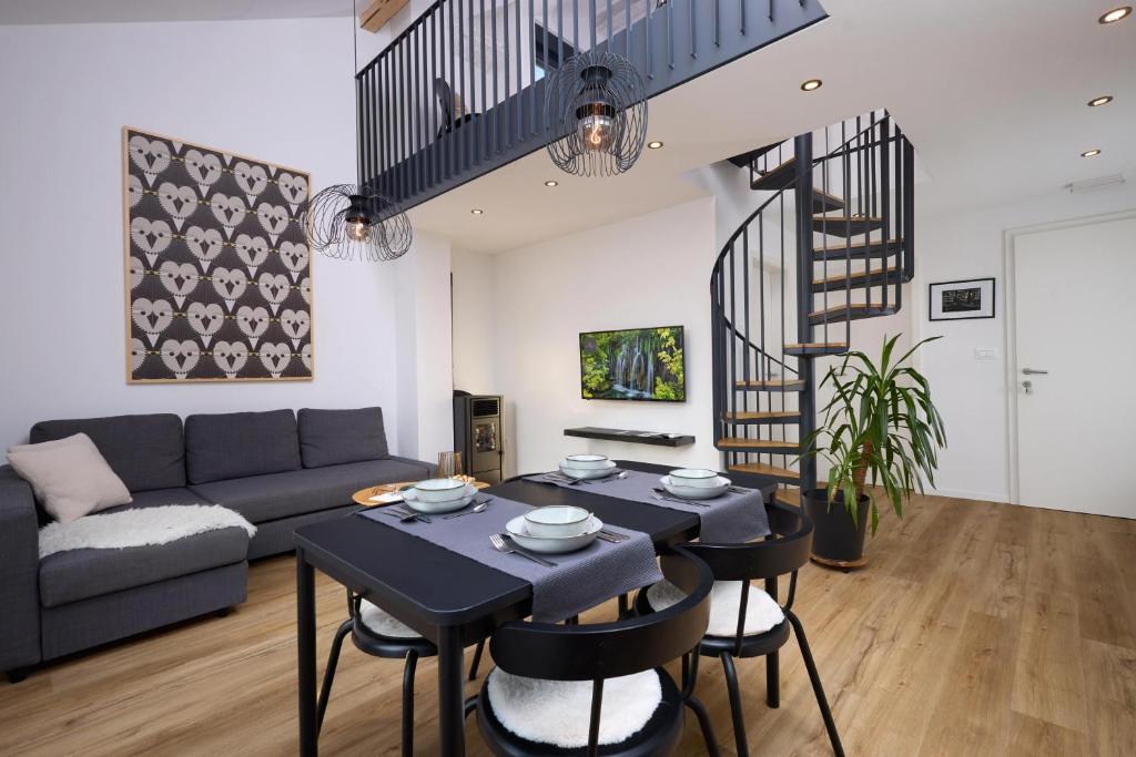 Plitvice Nest, Rakovica