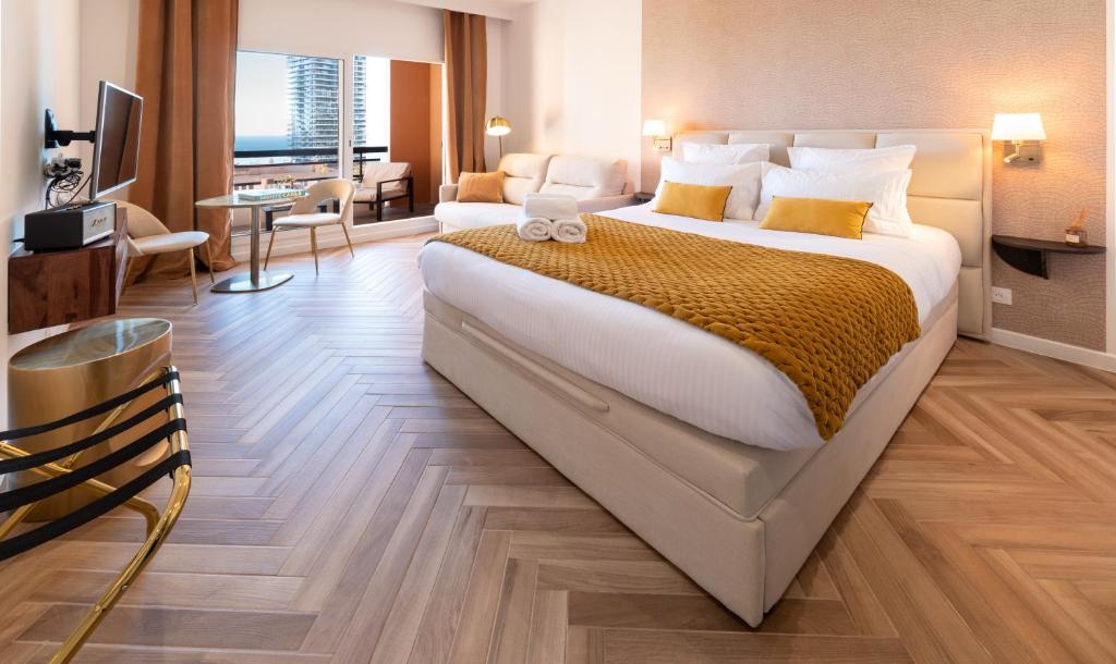 Luxury Suite Monaco SeaView Terrace and Pool - 3
