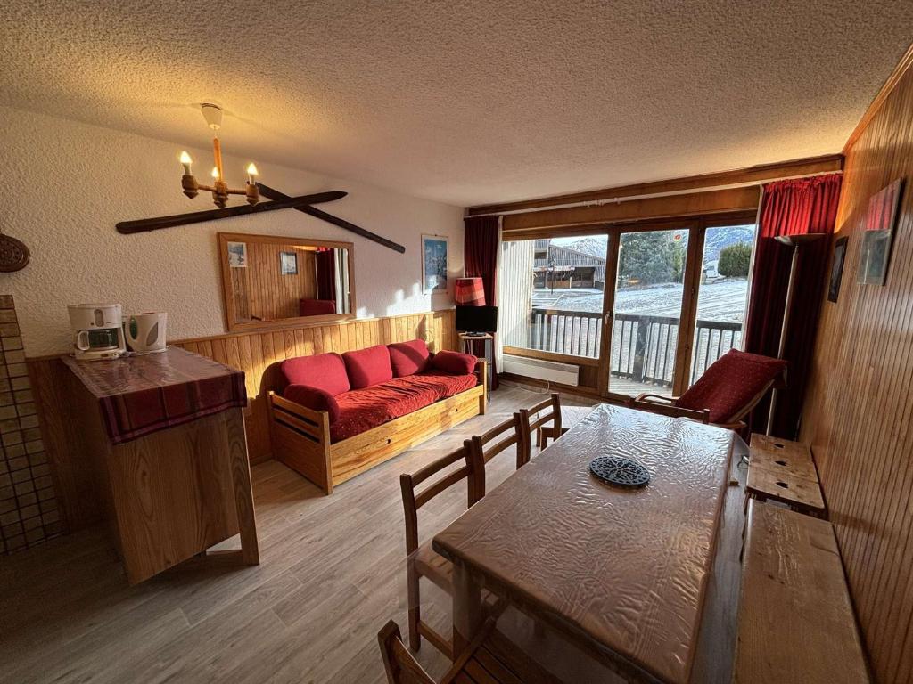 Duplex spacieux 8 pers avec parking au pied des pistes à Auris en Oisans - FR-1-297-82 - 1