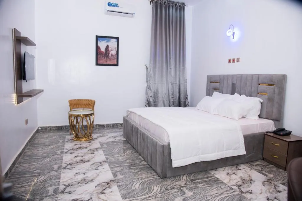 White Angel Hotel Kubwa, hotel in Kubwa
