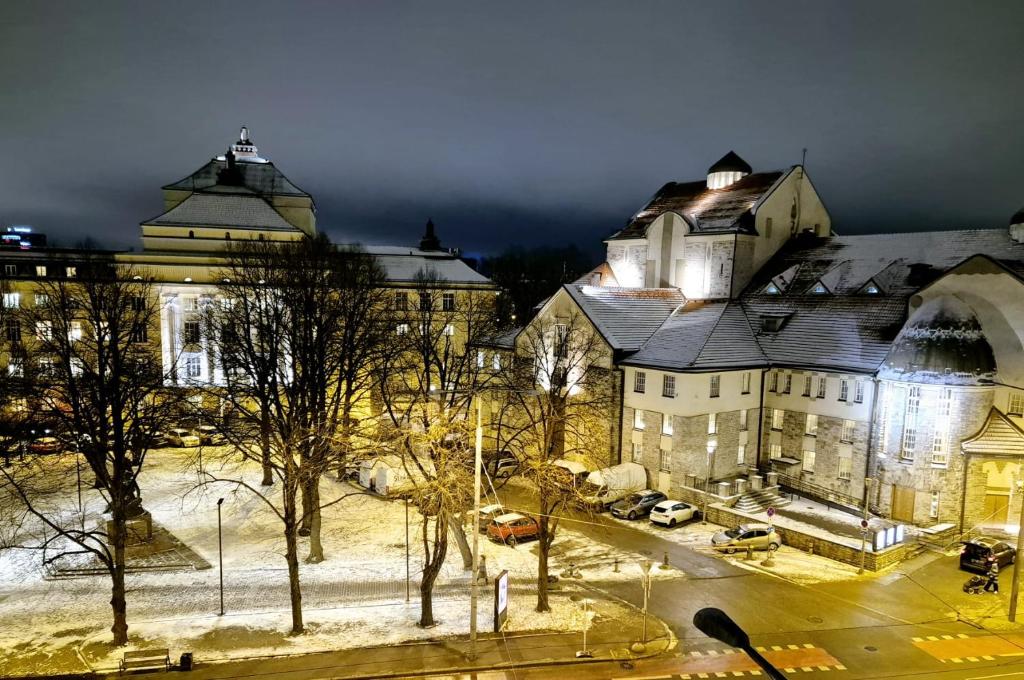 OperaTheater view 2BD apartment for 8, Tallinn