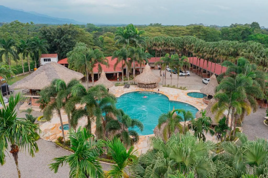Hotel Campestre Palma Verde, hotel in Villavicencio