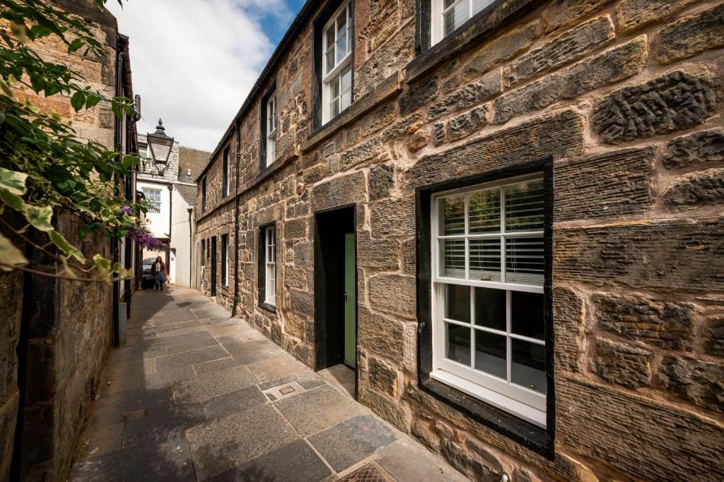 11 Crails Lane, St Andrews