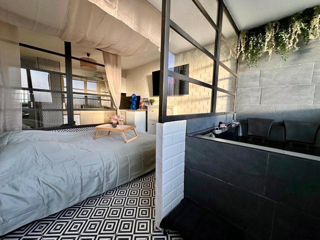 Mini Loft avec Jacuzzi & Piscine - Cap d'Agde - 4