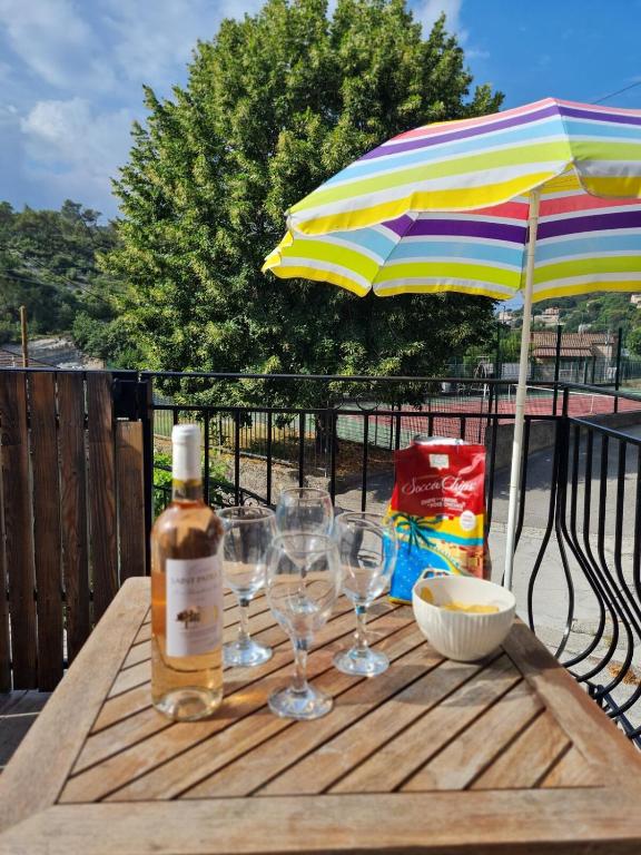 Bel appartement T3 - Climatisation- Terrasse- proche Nice et Monaco - 4