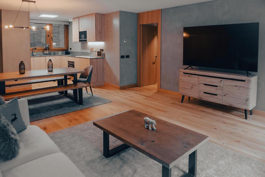 ISARD MOUNTAIN RESIDENCE - 4