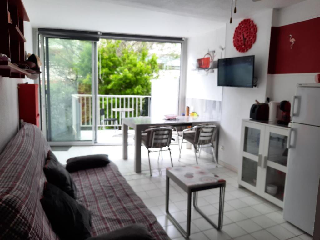 P2 très lumineux, La Grande Motte