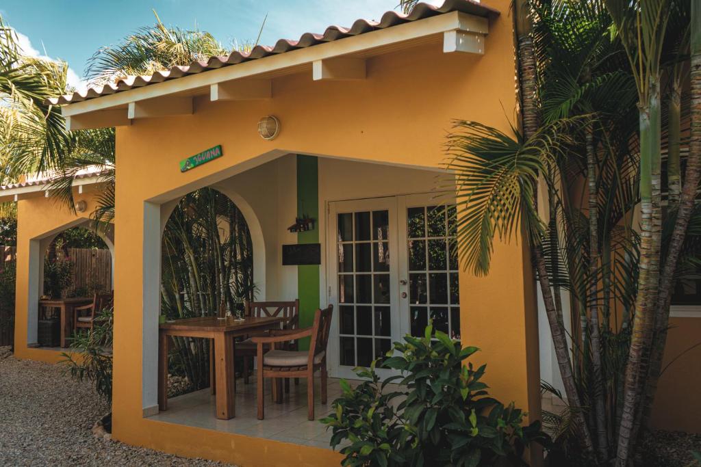 Casa di Mario, Kralendijk