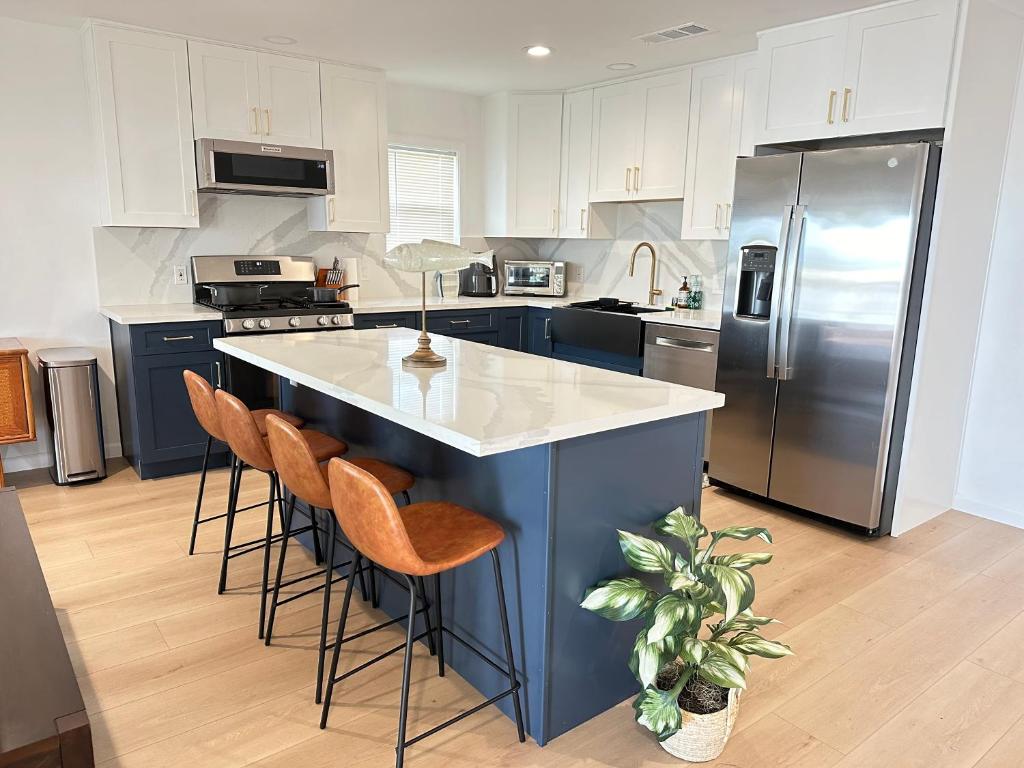 Waterfront property in Bethel Island, Bethel Island