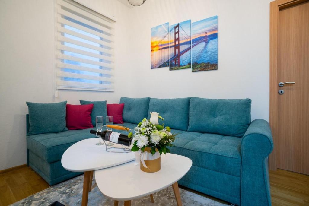 Stan na dan Sofija, Pale