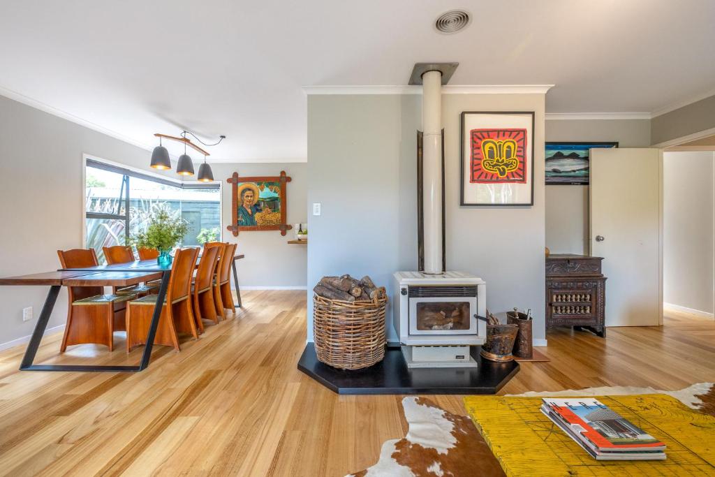 Treetop Escape - Stay Waiheke, Waiheke Island