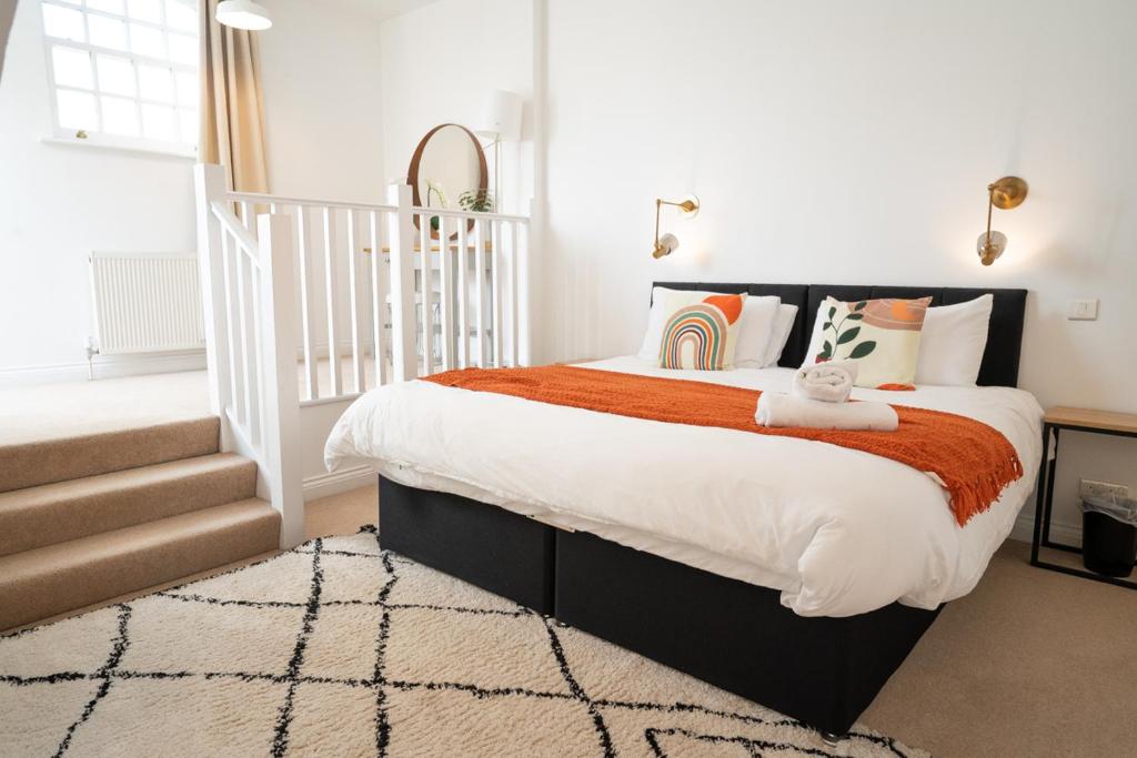 The Amazing Triplex - City Centre - Free Parking, Sheffield