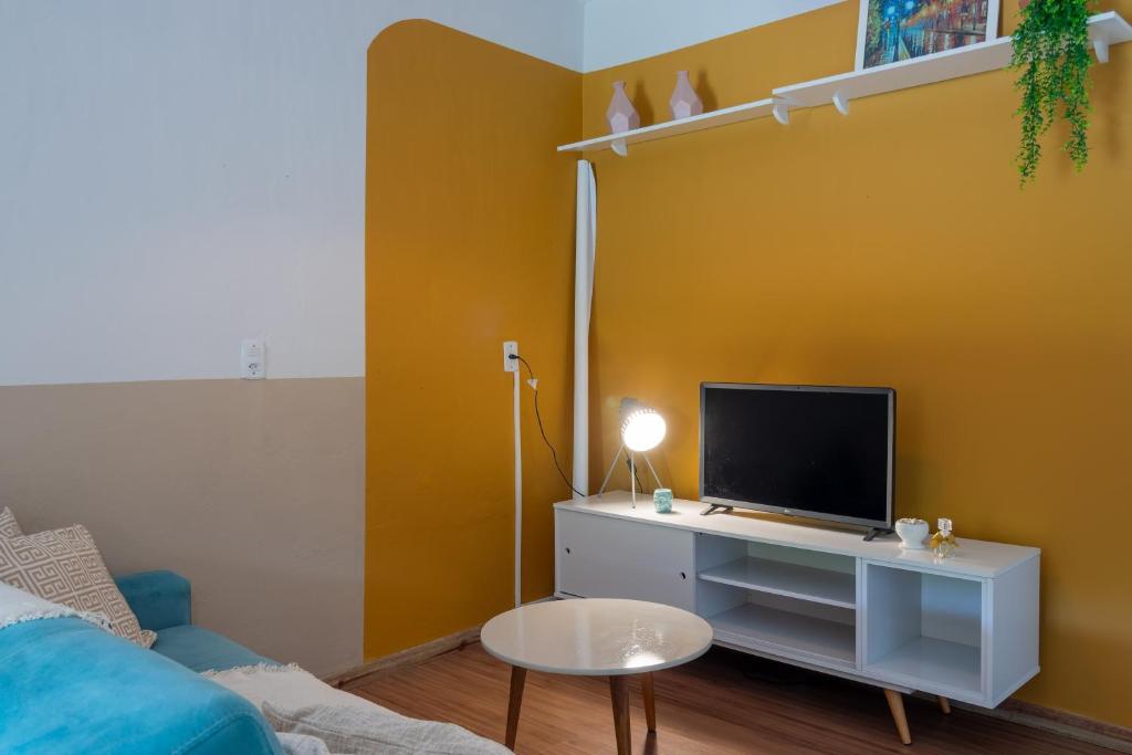 Shared lounge/TV area