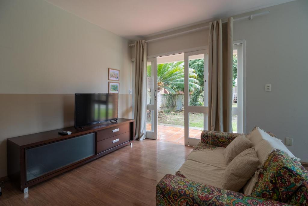 Shared lounge/TV area