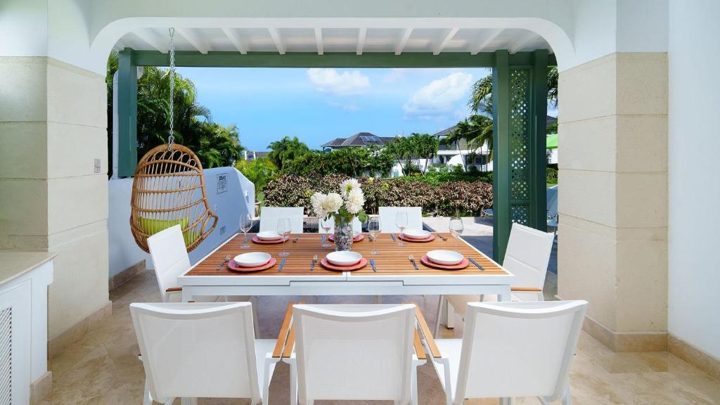 Sugar Hill - Frangipani by Blue Sky Luxury 전경