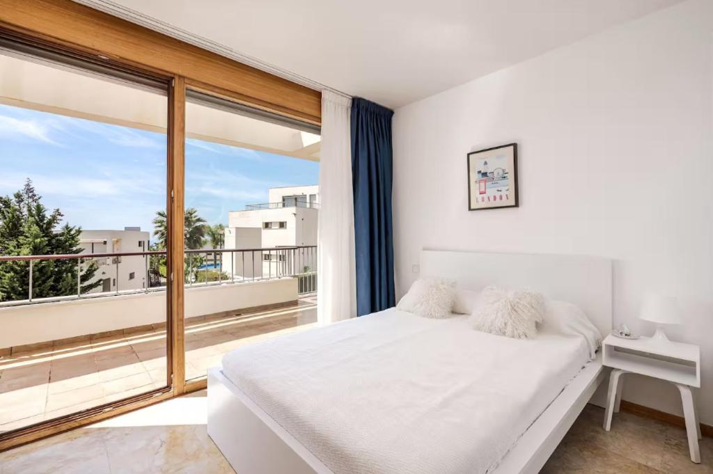 Los Monteros Altos - 4