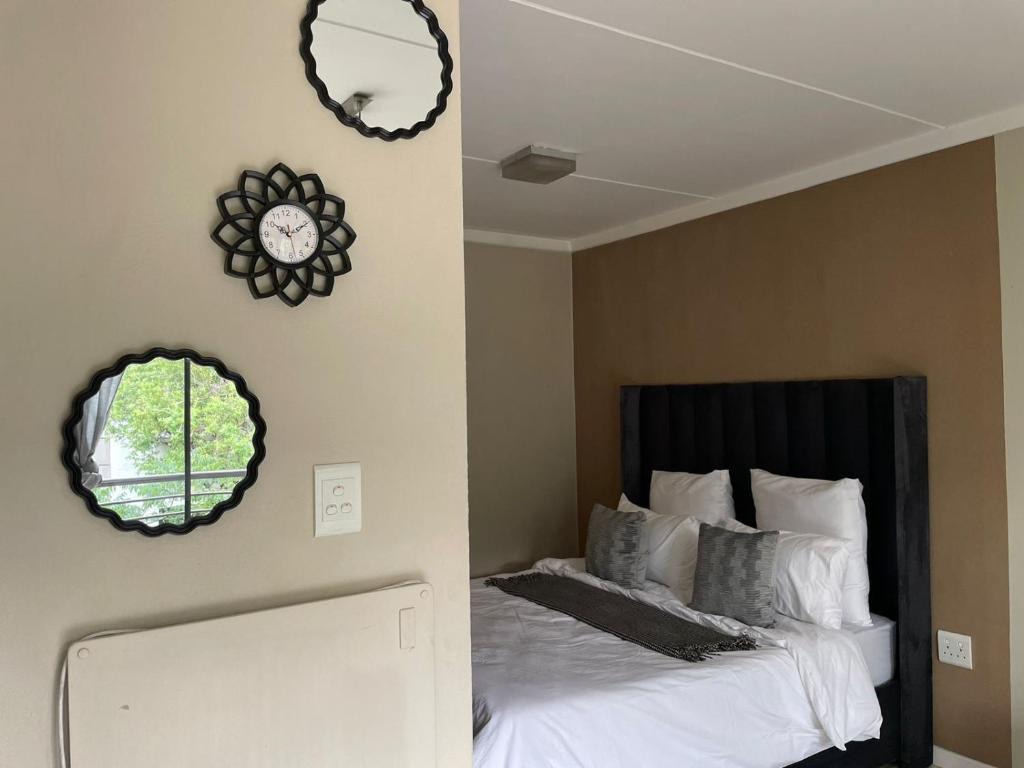 The Paddocks with Balcony, Sandton