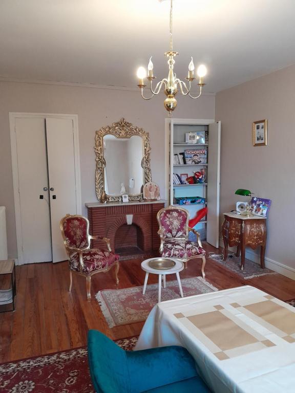 VUE DE REVE CHAMBRE dans APPARTEMENT DE STANDING - vous faites le ménage-Very good prices but you have to cle-an th-e flat - 2