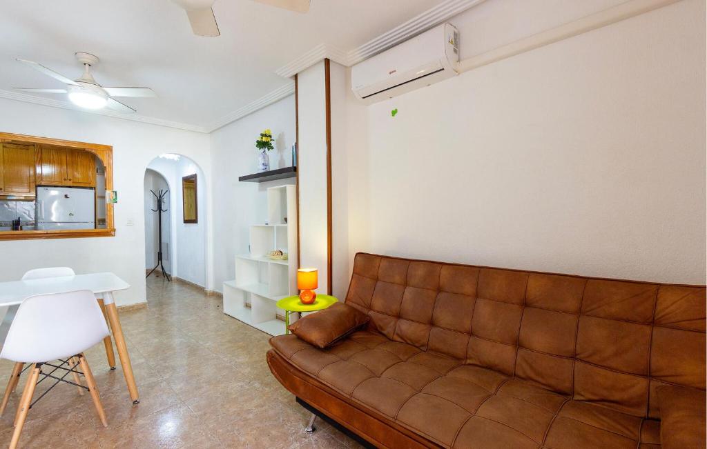 Lovely Apartment In Torrevieja With Swimming Pool - 5