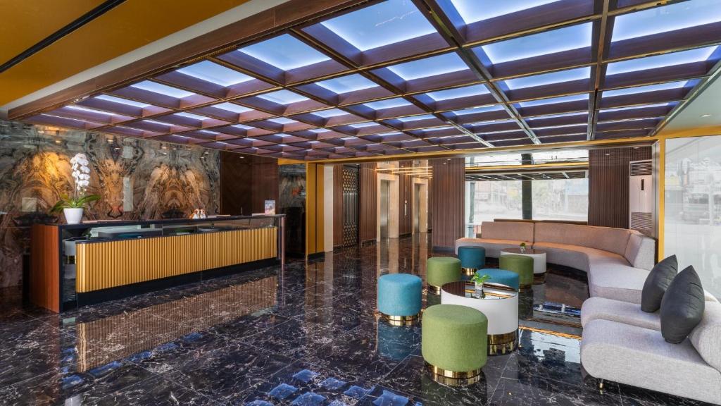 Swiss-Belexpress Yogyakarta, Demangan