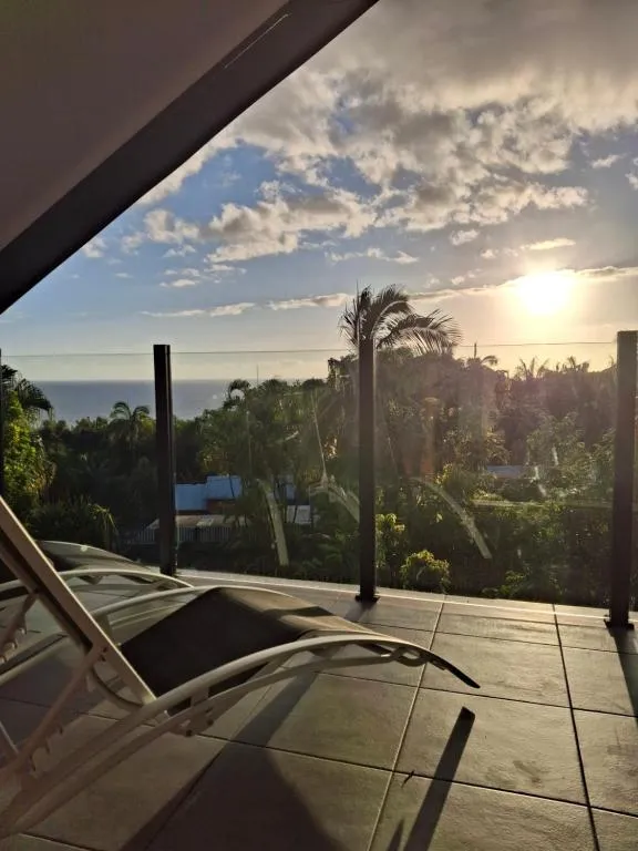 Les Chambres Des Vacoas, hotell sihtkohas Saint-Philippe