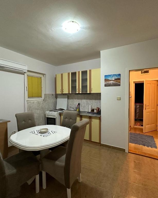 Apartman Tiki R Vrnjacka Banja - 4
