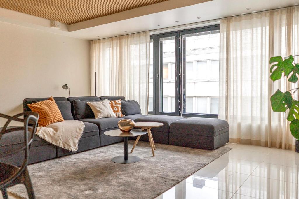 Luxurious 3-Br Apt with Balcony, Helsinky