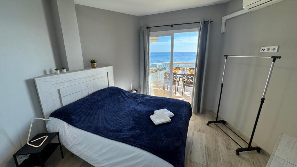 Tu Ventana al Mar Vistas Únicas, Diseño y Relax - 3