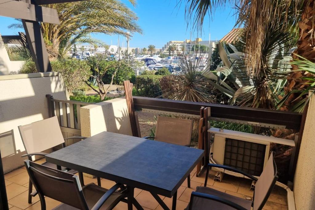 Naturiste Cap d'Agde Port Vénus 7 - 1