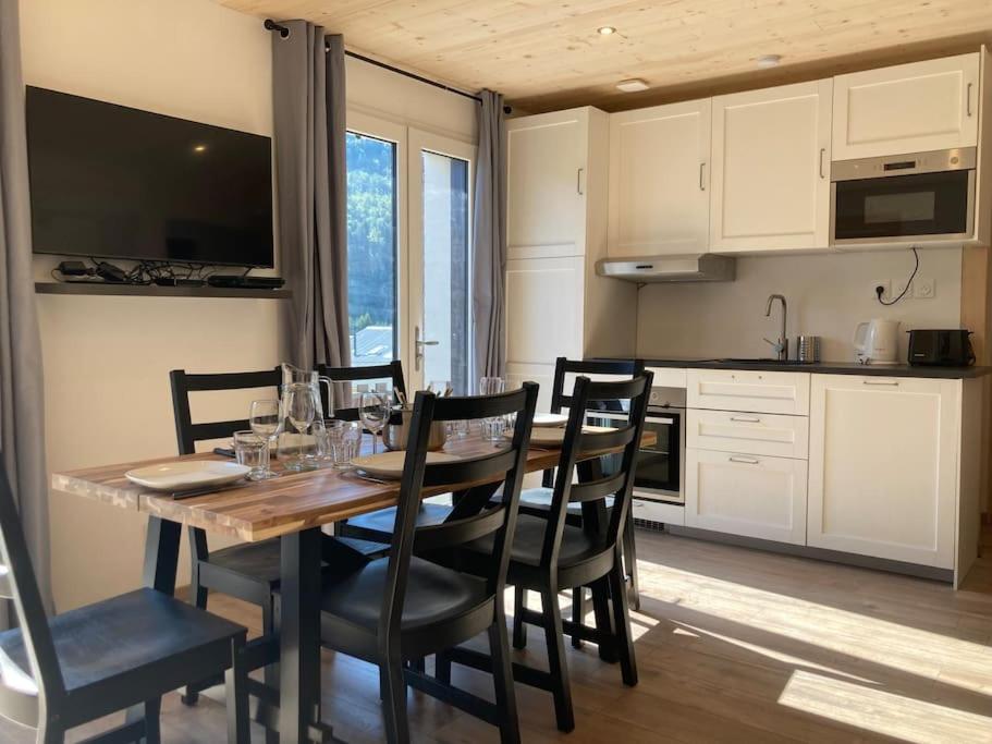 Appartement refait à neuf dans villa - 2
