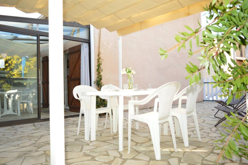 Maison 4 pièces ARGELES SUR MER AR300-027 - 2