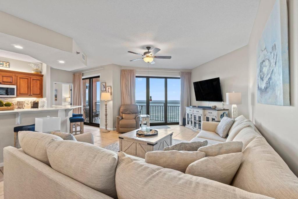 Seachase 1102W, Orange Beach