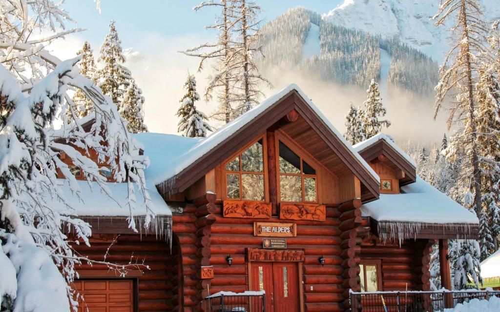The Alders Chalet - by Fernie Central Reservations, Fernie