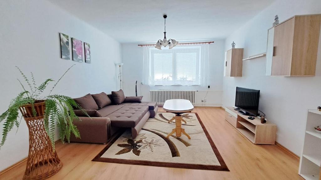 Domček na skok do Tatier, Hranovnica