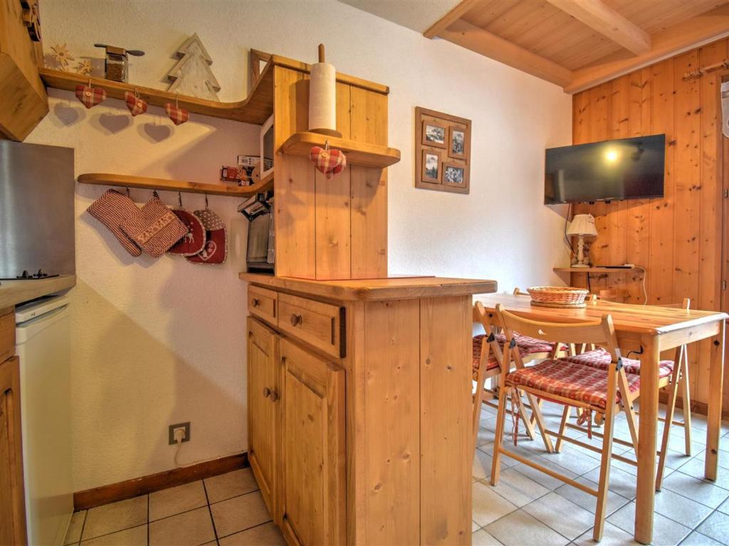 Morzine: Apt 2 Pièces, Mezzanine, 4 Pers, WiFi, Parking - FR-1-524-132 - 2