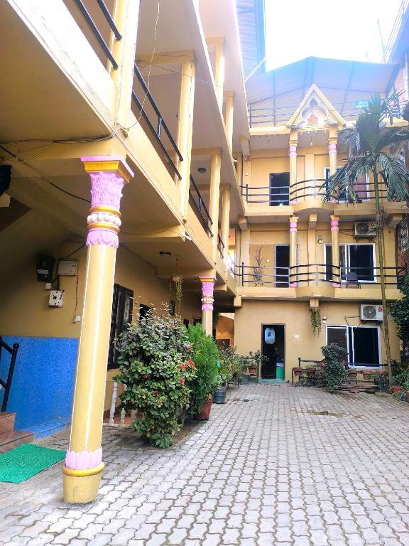 Nikunj Safari Guest House Sauraha- A place where you can book jungle wildlife Safari — Sauraha (6)
